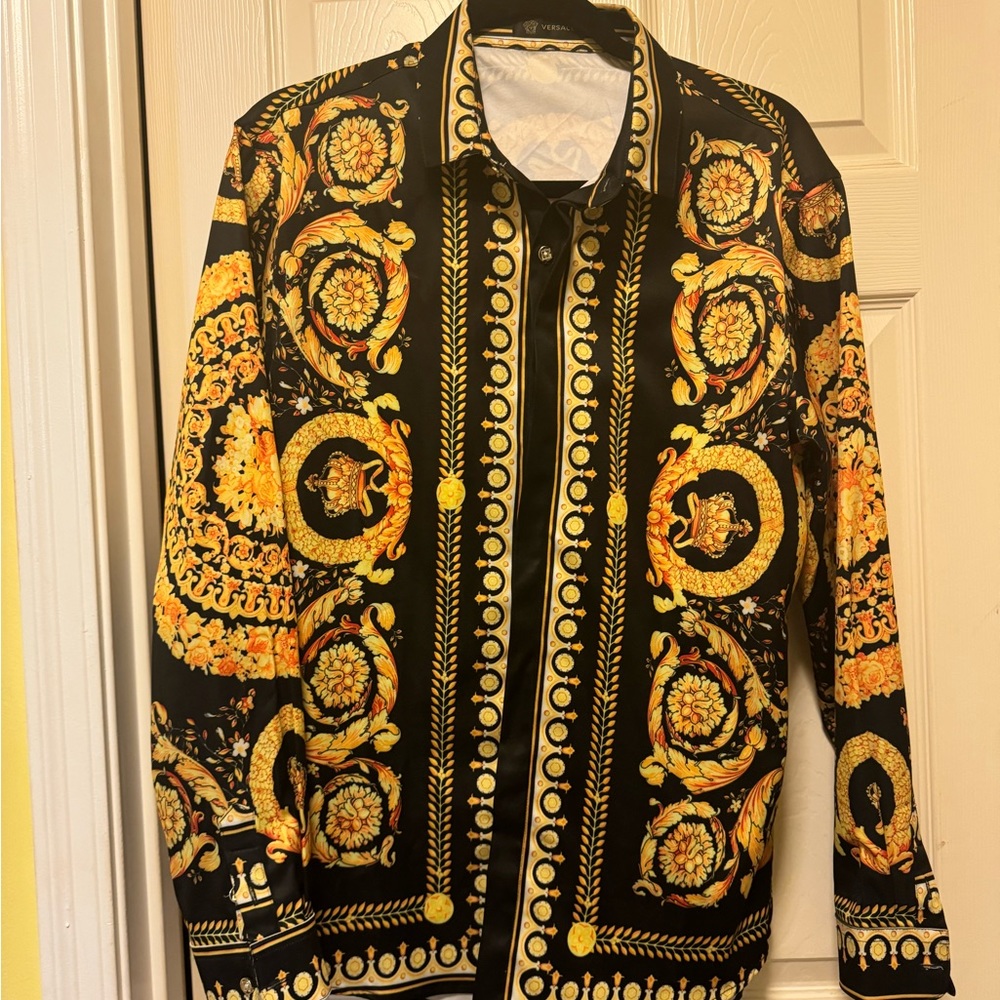 Designer unisex shirt can be worn as jacket